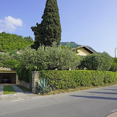 Villa Bouganville 托斯科拉诺-马德尔诺 外观 照片